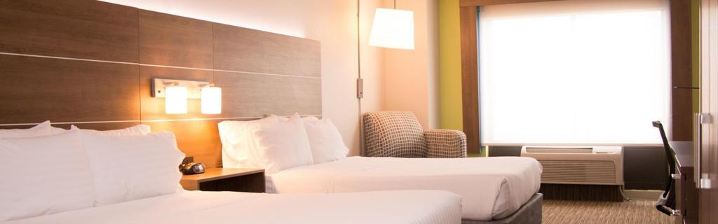 Holiday Inn Express North Тайлер Экстерьер фото